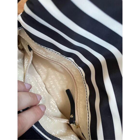 Kate Spade Black and White Crossbody Gold Zipper Purse AUTHENTIC - Picture 8 of 9
